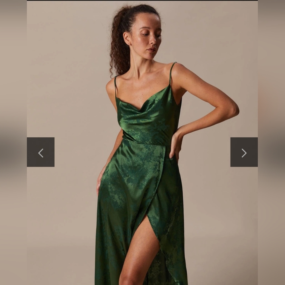 NWT Rihoas Green Cowl Neck JacquardSatin Maxi Dress, Small - Picture 9 of 14